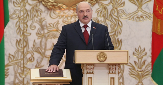 Lukasenko kész a nyugattal tárgyalni