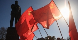 Orosz közvéleménykutatás: vissza a Szovjetuniót!