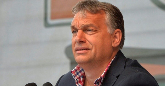 Hol élt Orbán Viktor 27 éven keresztül?