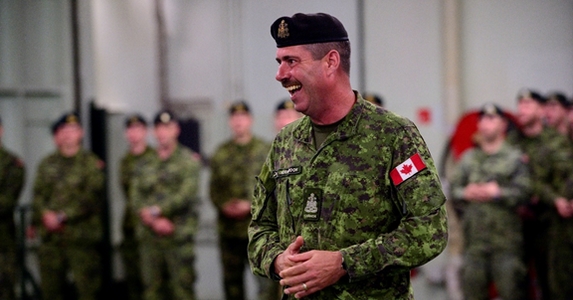 Megszállni jön a kanadai hadsereg