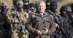 Magyar hadsereg: a dolgozó nép helyett az USA-t szolgálom