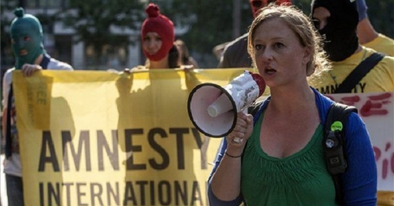 Amnesty International: fegyver a nagytőke szolgálatában