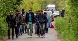 A migránsok verjék szét Európát, hogy a liberálisok uralkodhassanak!