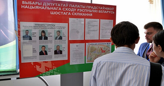 Belarusz: a parlamenti képviselők dolgozni akarnak a népért