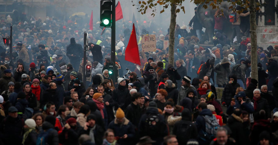 A francia dolgozók példát mutatnak