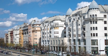 Az állam építsen évi 50-100 ezer szociális bérlakást