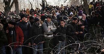 A menekülteket nem Európába kell hozni, hanem segíteni visszatérésüket hazájukba