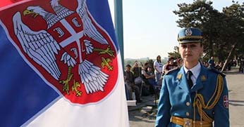 Szerbia: visszaállítják a kötelező katonai szolgálatot?