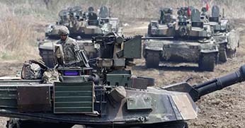 Dél-Korea: az amerikai géppisztolyok nélkül nem megy!