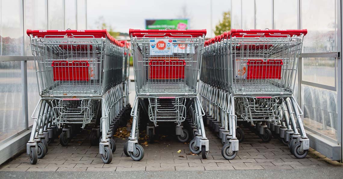 A kormány vezessen be árellenőrzést!