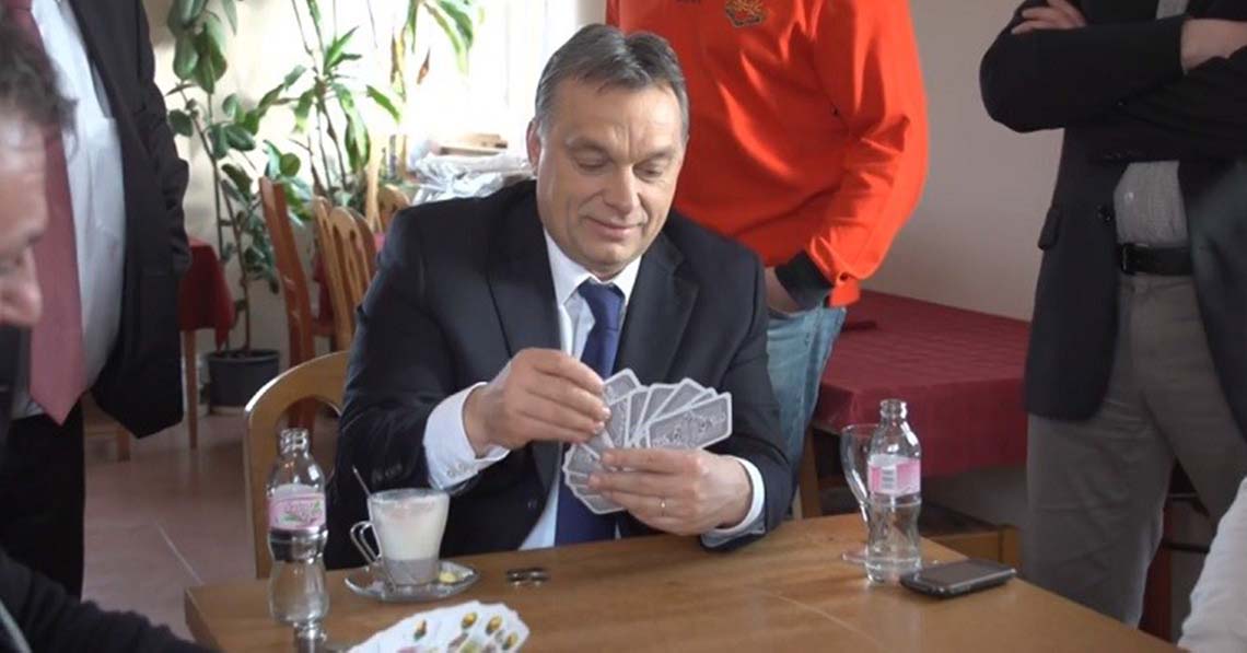 Orbán eldobta az utolsó aduját