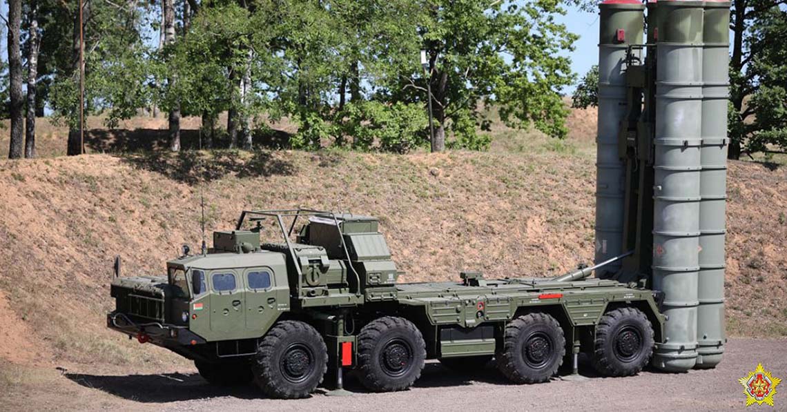 Belarusz: harcrendben az S-400