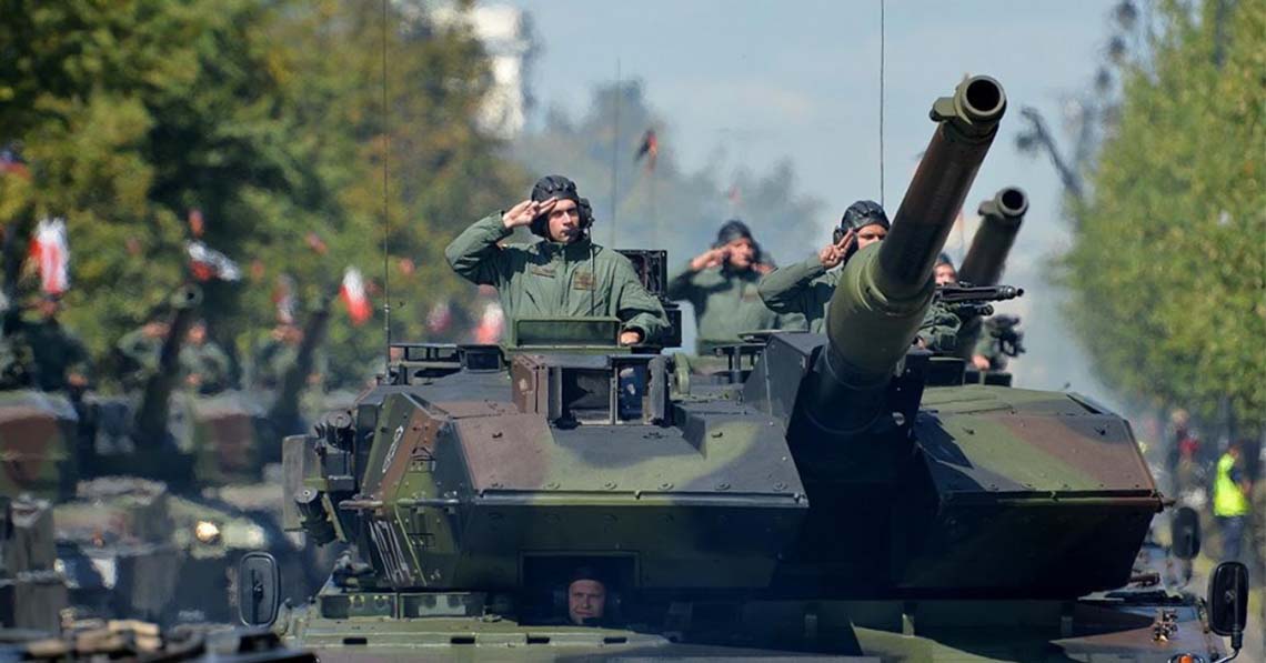 Lengyelország háborúra készül