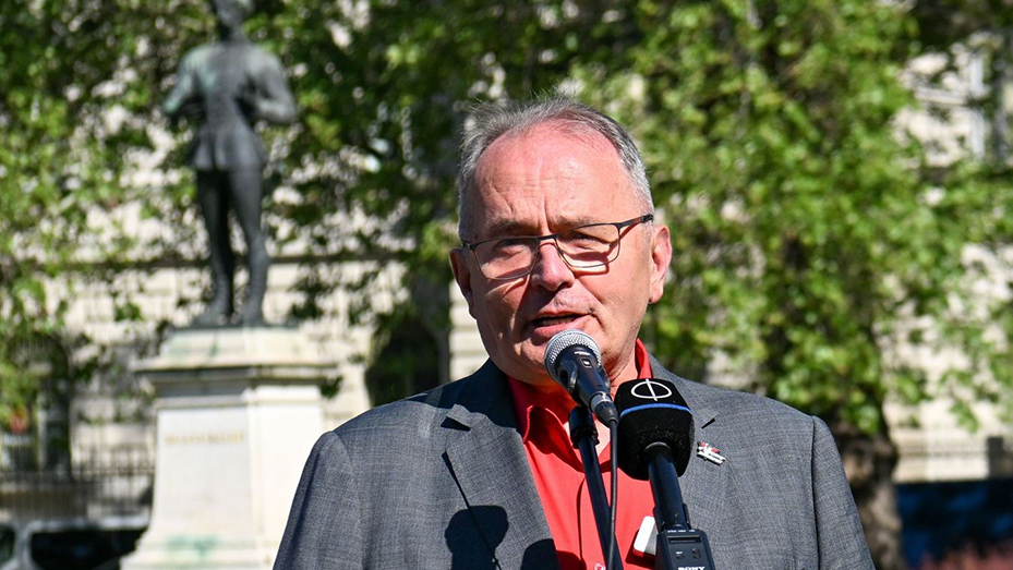 „Bizony mondom néktek, kellene egy Thürmer Gyula a magyar Országgyűlésbe!”