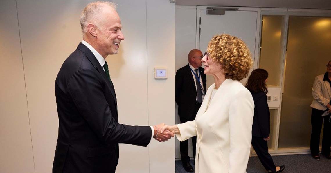 Ne csináljunk hülyét önmagunkból!
