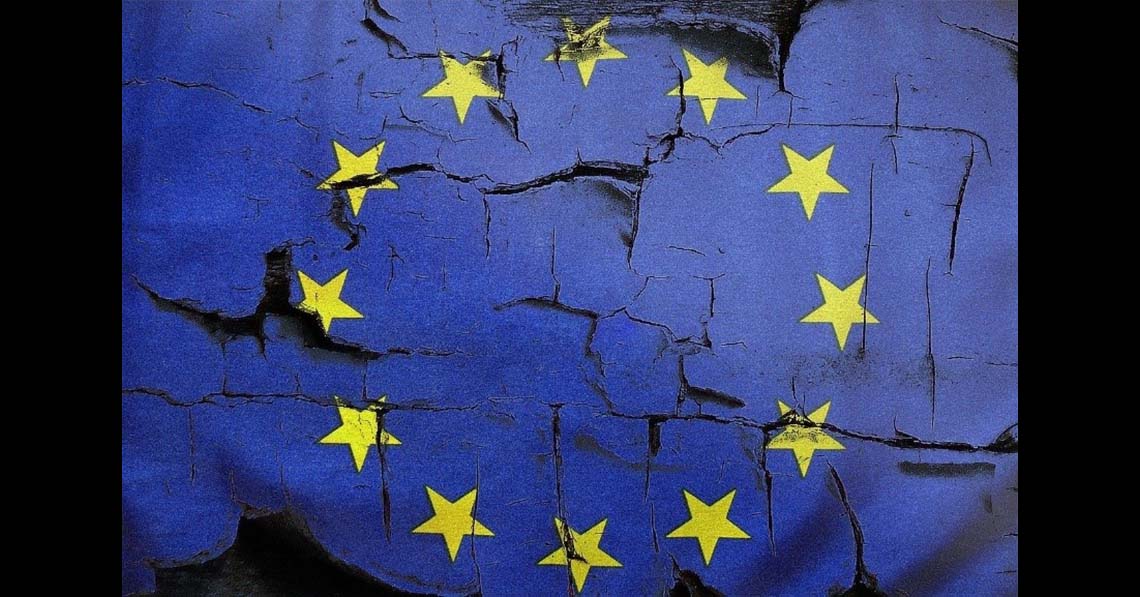 EU és a NATO a békecsúcs ellen