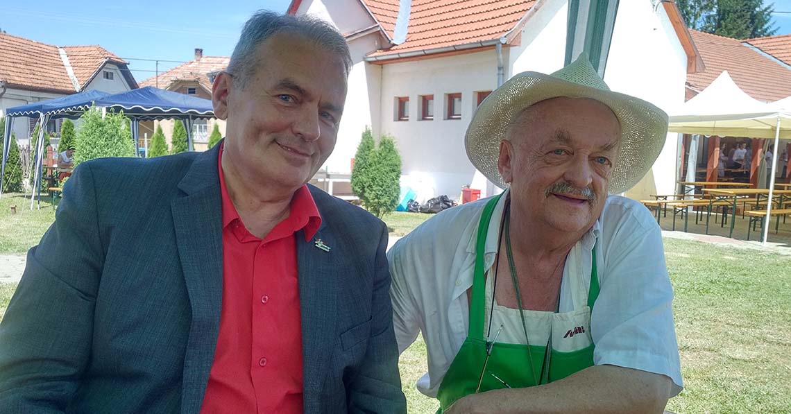 Sohasem csüggedni, sohasem feladni, csak előre!