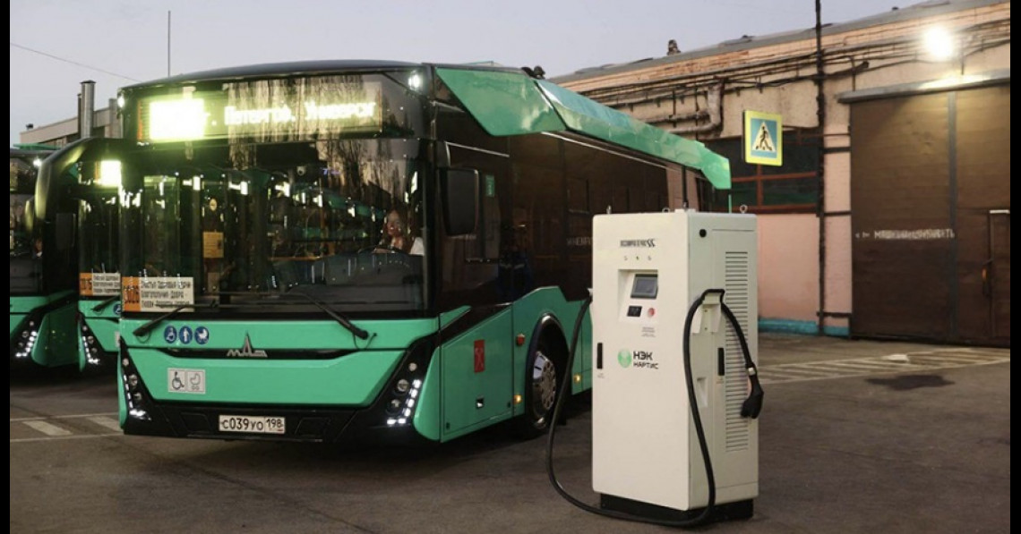 Belarusz: napenergiával mennek a buszok