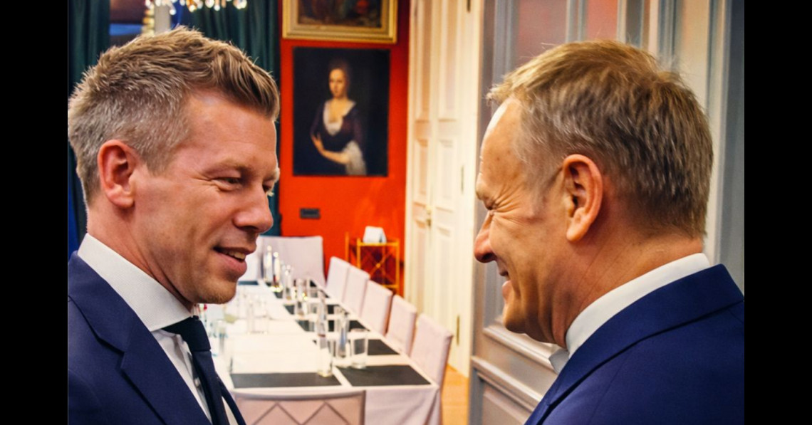 Varsó háborúra készül, és mi?